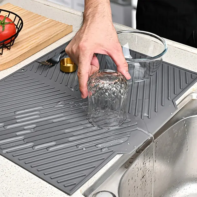 1pc Multifunctional Kitchen Drain Mat - Non-Slip, Quick-Dry, Heat-Resistant Rubber Mat for Dishes, Utensils & Cups - Grey, Water-Control Design for Countertop & Bar Use, Kitchen Drying Mat|Rubber Drain Mat|Rubber 100.00% Cover|Kitchenware