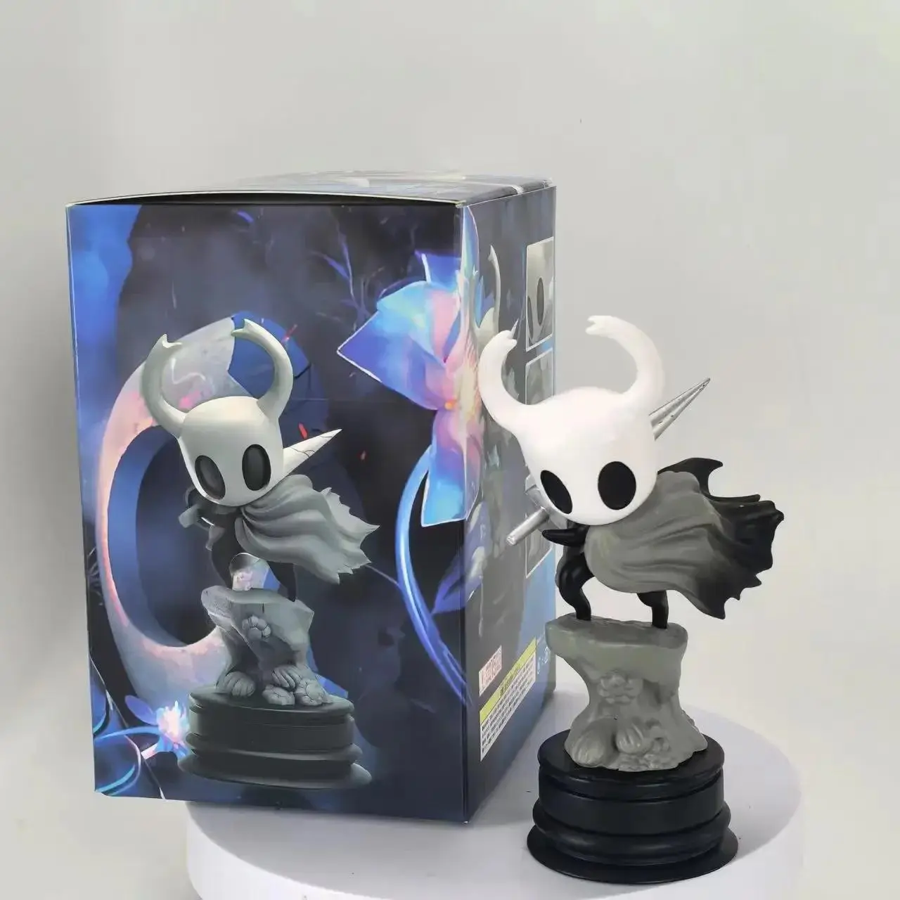 11cm PVC Nutcracker Tonies Audio Character Collectible Figure, Hollow Knight Themed Standing Model with Display Base, Christmas Gift for 10-12 Years Old Desk Shelf Decoration