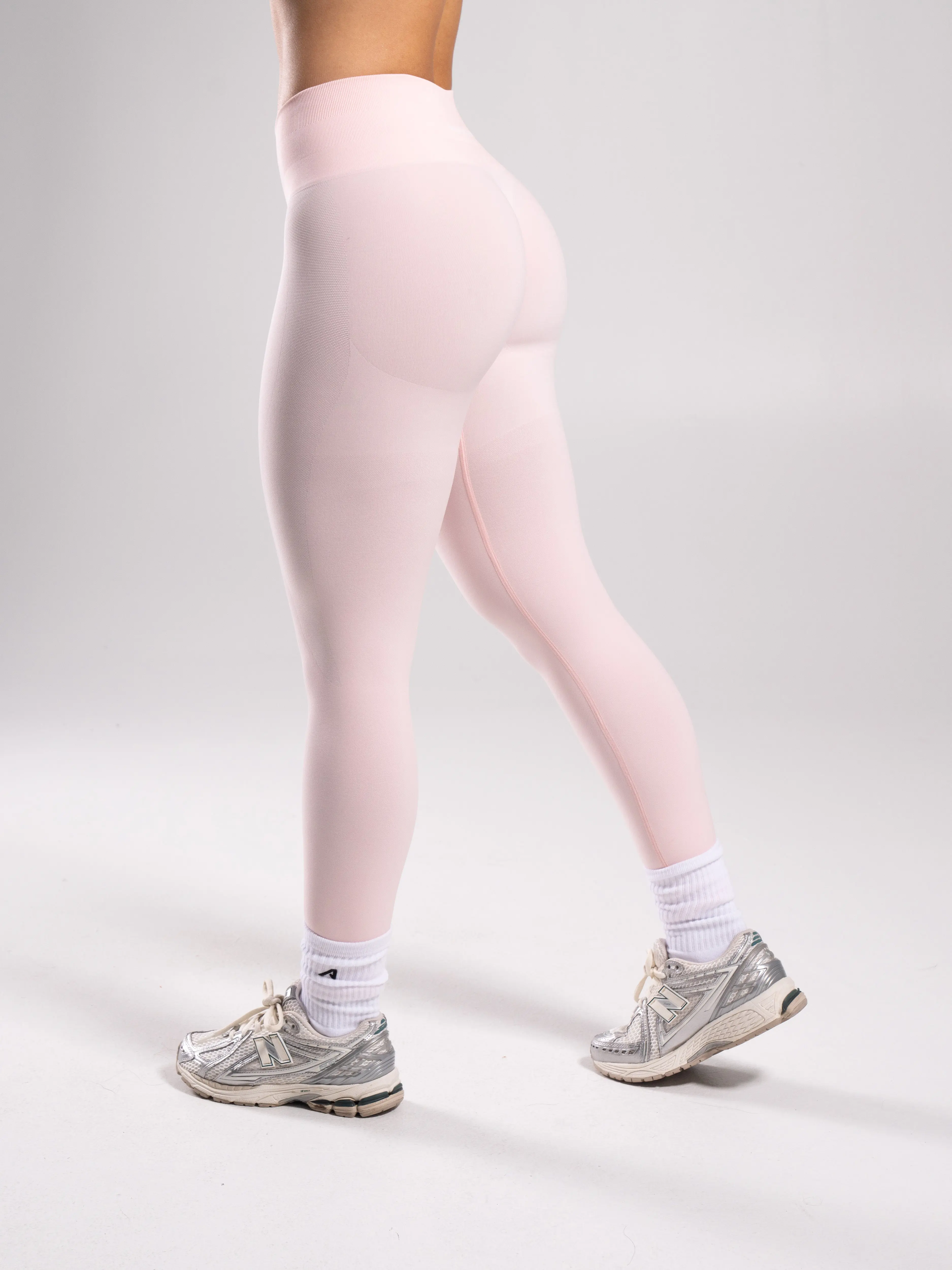 Pump Mid Rise Legging - Ballet Pink
