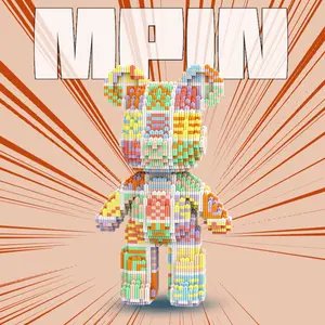 Bohemian Bear Q Version Creative Building Blocks Set, Unisex Gift Toy, Home Decoration, 3950 Pieces, 32cm High, Model Xinghao M6626