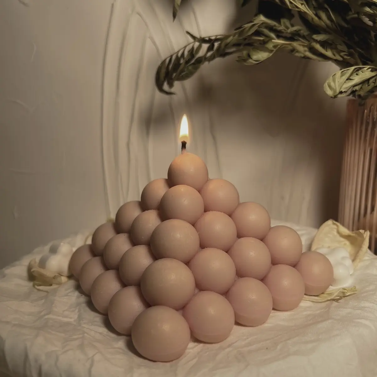 Trinity Candle - Pink or Beige color