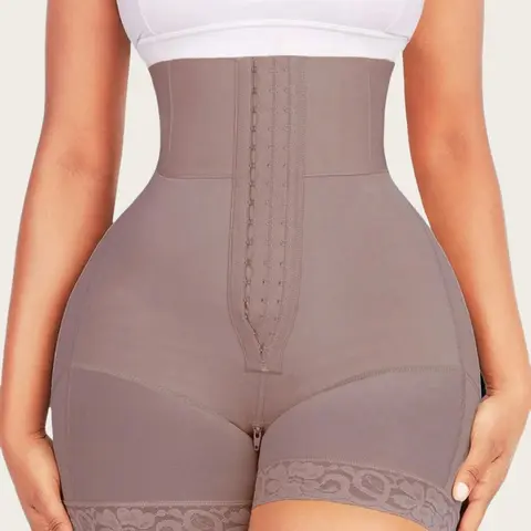 1 Count Women's Tummy Control High Waisted Shapewear, Tummy Control Garments, Stretch Sculpting Shapewear Shorts, Faja Shorts, Colombian Shapewear, Front Adjustable Hook Closure Compression Shaping Panty, Ideal for Yoga & Fitness