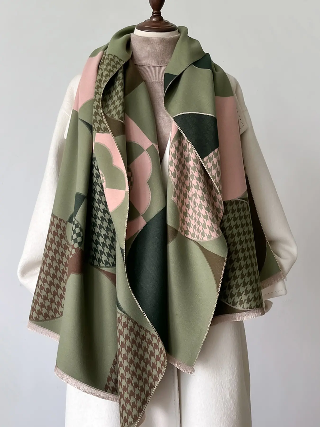 Autumn Winter Long Fashion Plaid Colorblock Print Scarf, Multi-Functional Neck Warmer, Stylish Versatile Shawl Wrap, Checkered Scarf
