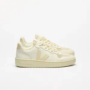 Veja Women's V-10 Leather in Pure Calcaire