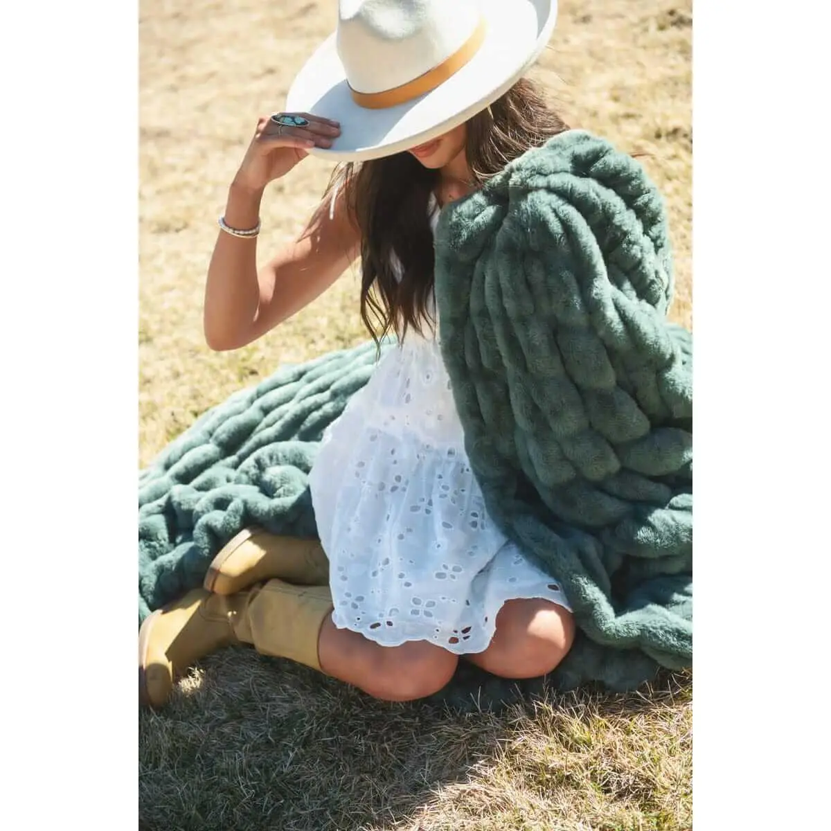 Hugs Alpine Blanket