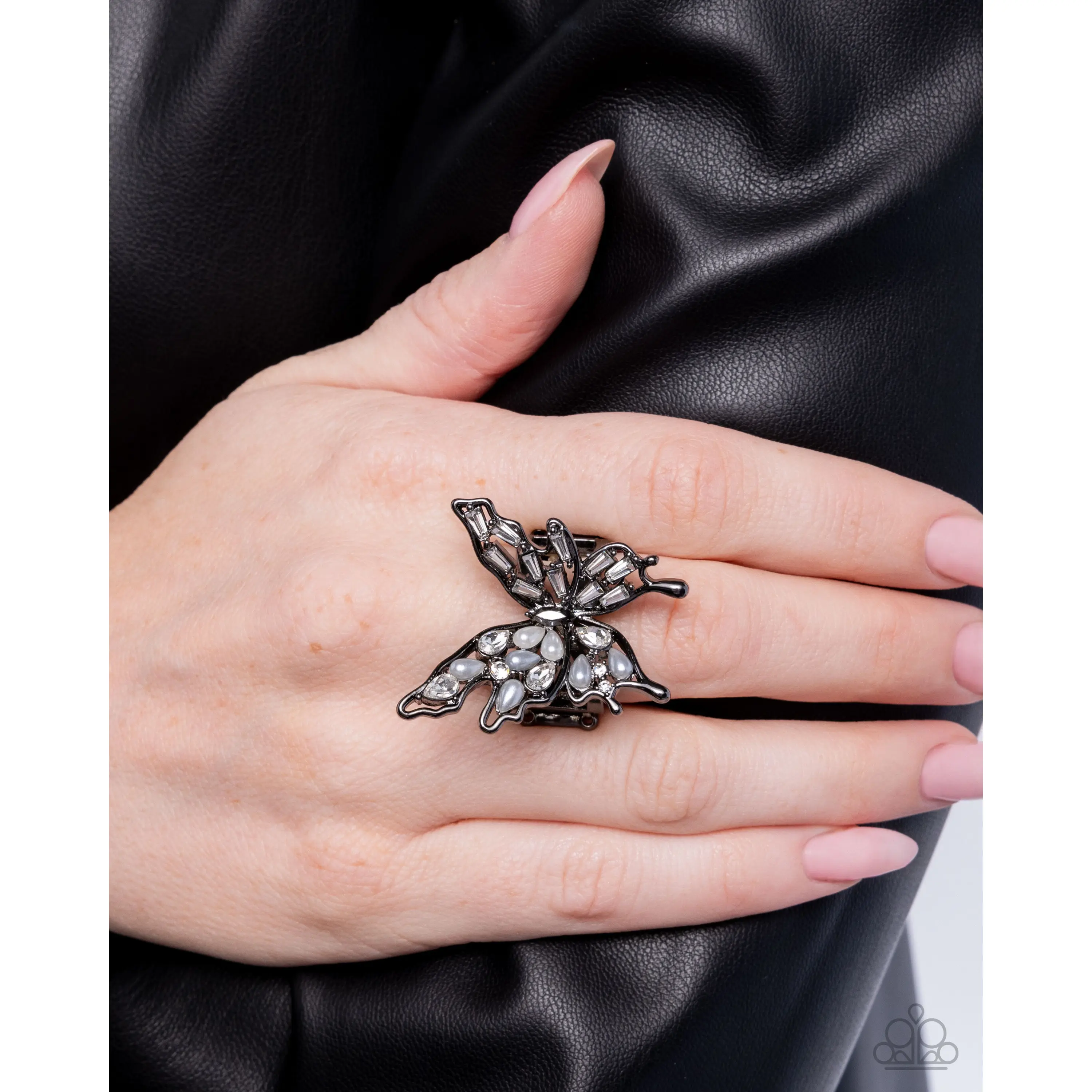 Paparazzi Aerial Allure-Black Ring