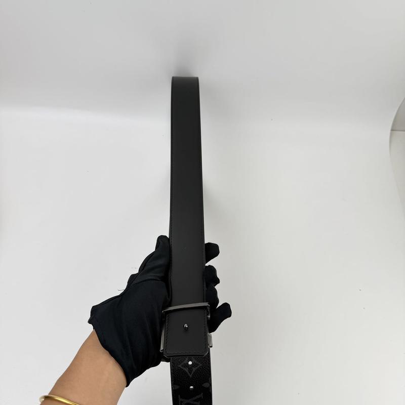 Pre-owned LV Belt black Monogram Pattern with Gunmetal Gray Buckle(u)95