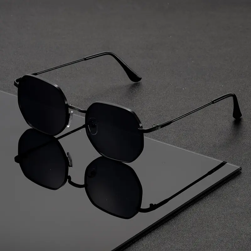 Elegant Geometric Metal Frame Glasses, Classic-Style Stylish Glasses with Timeless Design for All Face Shapes, Perfect for Photography and Music Festivals, Geometric Cool Sunglasses