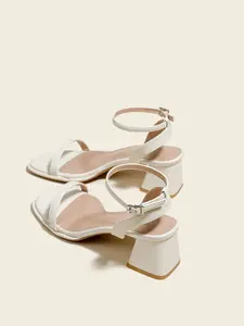 Women's High Heel Sandals, 6cm Thick Sole, Electroplated, Thin Strap, Comfortable Work Shoes, Square Heel, Simple and Sexy Design
