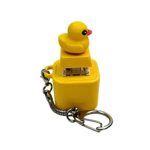 Quacking duck keychain, Frog Croaking Keychain,funny quacking duck hat keychain, realistic vocalization, cute animal sound generator, helps focus and relax, viral stress relief keychain
