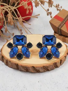 Elegant Crystal Earrings, Resin Stud Design, Perfect Gift for Her, Stylish Jewelry Accessory, Ideal for Any Occasion