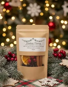 Christmas Simmer Pot Kit: Stovetop Potpourri Gift