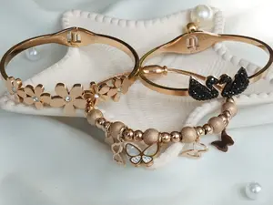 Rich Stainless Steel Rose-Gold Bracelet | Gift for her | Best gift idea | Waterproof Bracelet  |  Everyday Wear