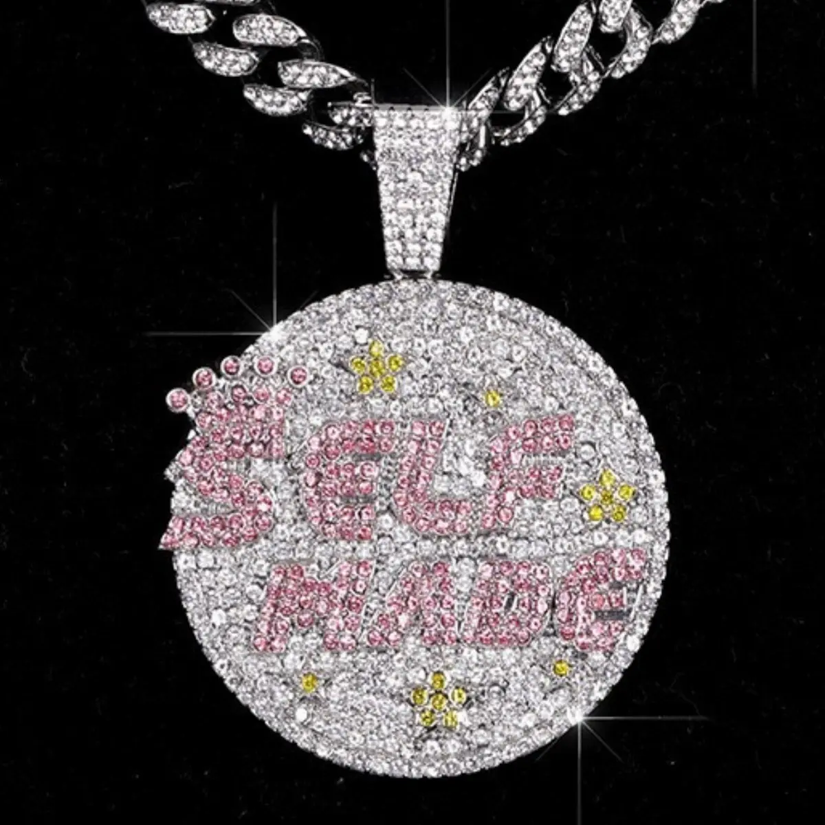 2pcs Iced Out Street Style Full Rhinestone Round "SELF MADE" Words Pendant with Iced Out Miami Cuban Chain Bling Rhinestone Pendant Necklace 2pcs Iced Out Street Style Full Rhinestone Round "SELF MADE" Words Pendant with Iced Out Miami Cuban Chain Bling Rhinestone Pendant Necklace