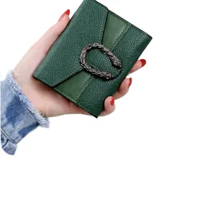 Green Faux Leather Wallet with Elegant Braided Closure for Women's Fashionable Accessory - Perfect for Everyday Use