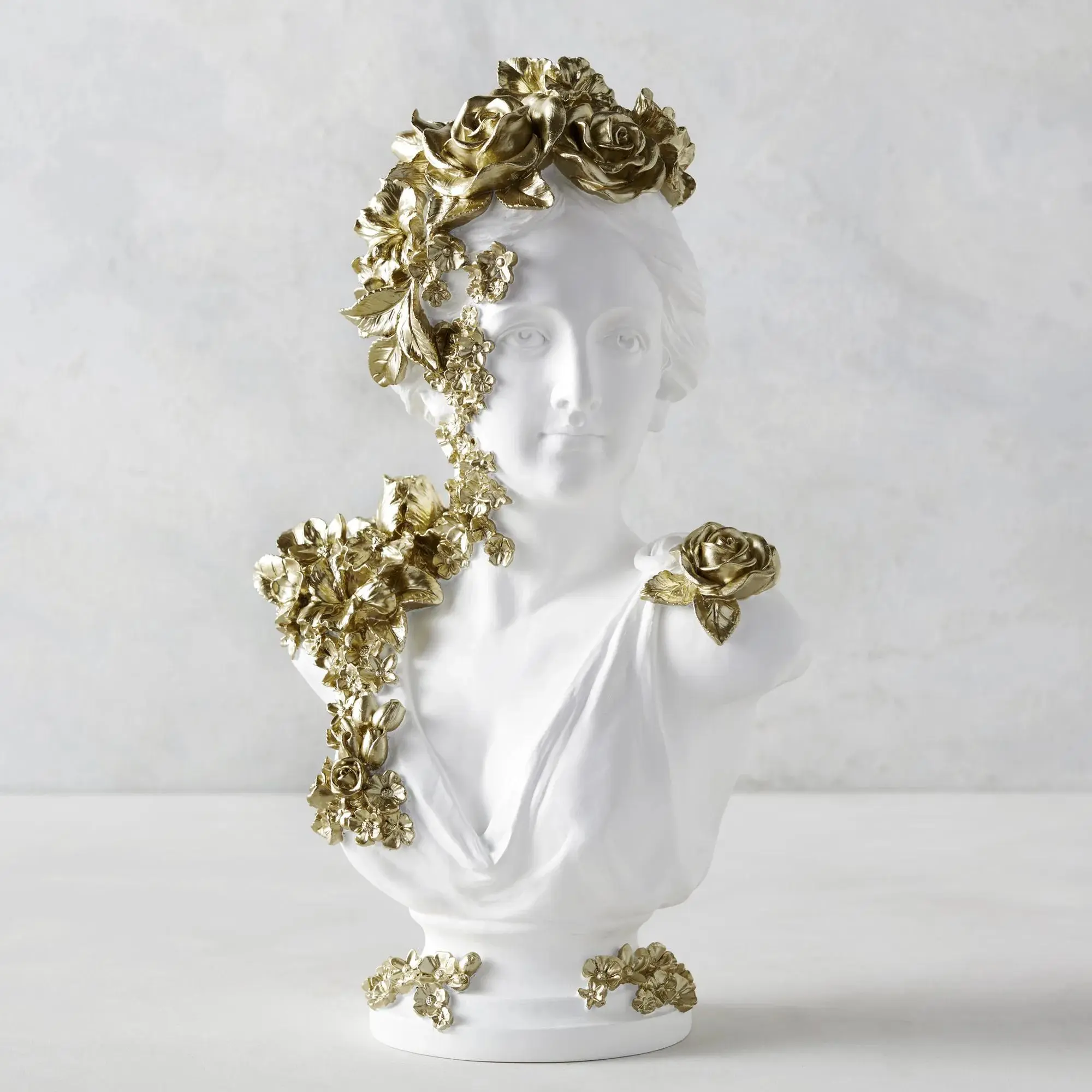 Z Gallerie Golden Design Resin Sculpture - Floral Bust Figurine with Modern Flower Embellishments, Decorative Home Decor Accent for Coffee Table, Room & House Decor Collectible Statue