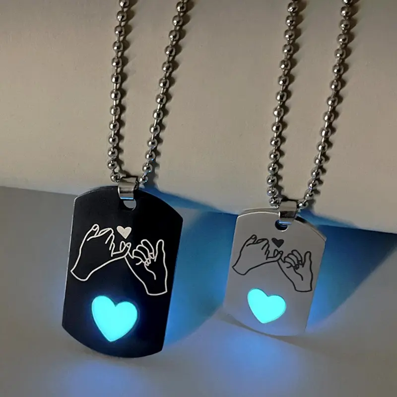 Luminous Couple Necklace, Matching Necklace, Heart & Hand Design Pendant Love Necklace for Women & Men, Fashion Jewelry for Party, Daily Decor, Trendy Exquisite Jewelry for Birthday Gift, Valentine's Day, Gift