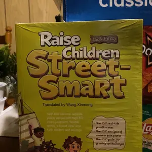 【FY Books】Raise Children Street-Smart+The Mehrabian Rule - Nurture intelligent children and stimulate their ability for independent thinking-- Over 150 real-life growth scenes