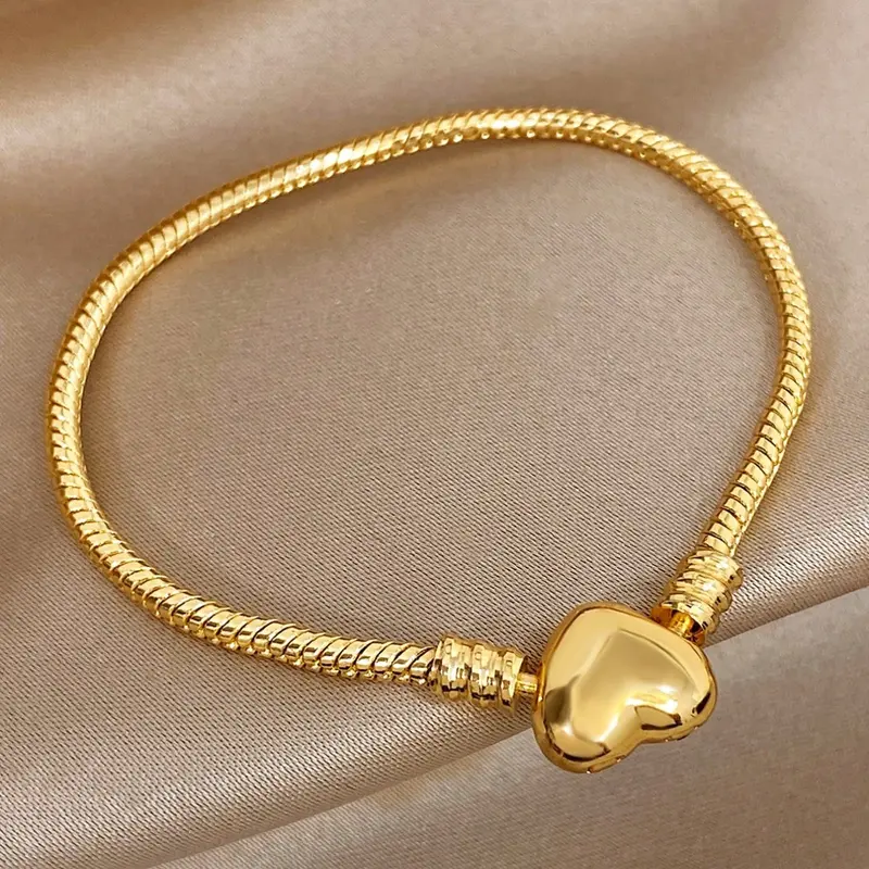 Fashion Stainless Steel Heart Snake Chain Bracelet, Simple and Versatile, Perfect for Women, Daily Wear, Office, Party, Gift for Girls, Durable, Fashionable and High Quality Bracelet