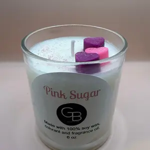 Pink Sugar Candle with Heart-Shaped Decorations Made with 100% Soy Wax and Essential Oils for Aromatic Relaxation
