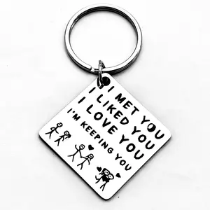1pc Romantic Couple Lightweight Stainless Steel Keychain Keyring - ized Love Quote "I Met You/I Liked You/I Loved You/I'm Keeping You" with & Stick Figure Charms - Valentine's Gift, Anniversary Present for Couples, Matching Couples, Keychain Jewelry