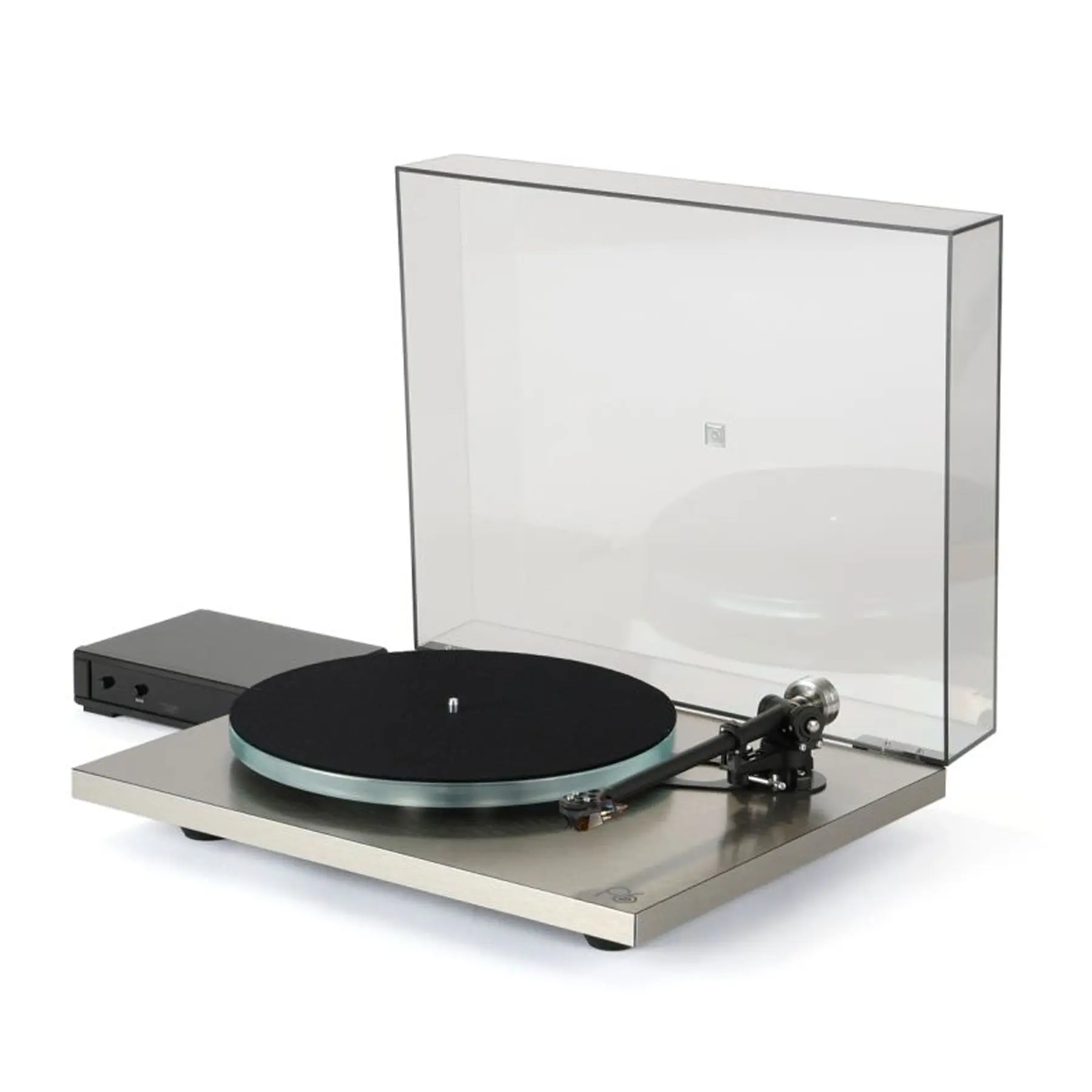 Rega: Planar 6 RS Turntable w/ ND9 Cartridge - Aluminum