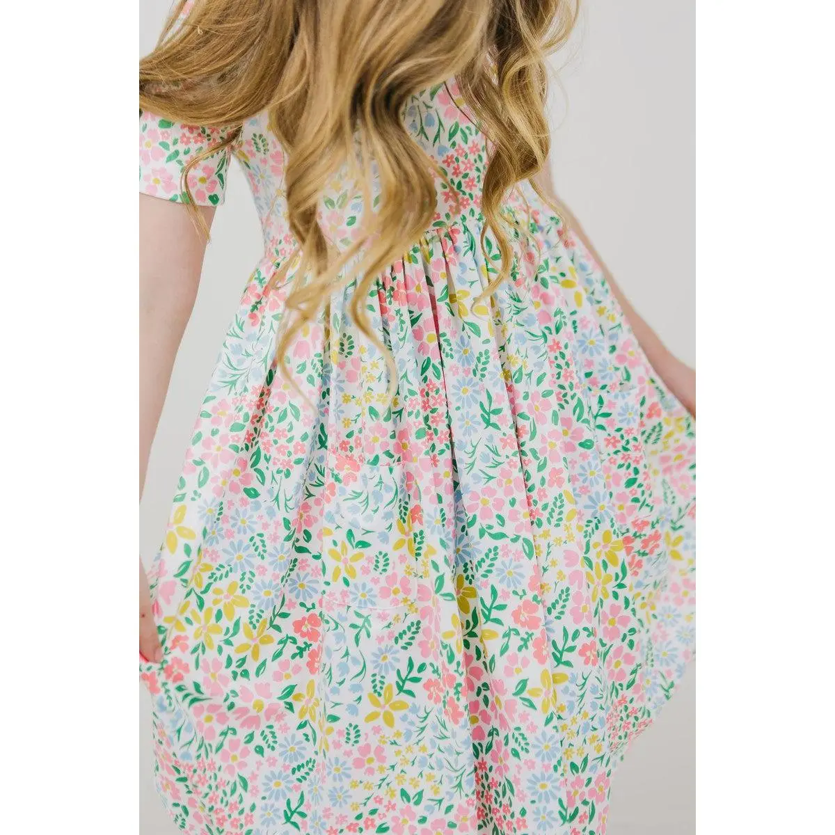 Daffodil Short Sleeve Pocket Twirl Dress