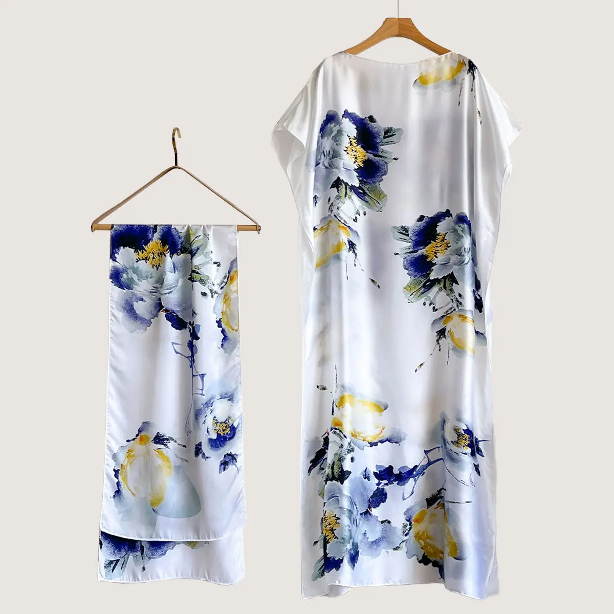 1  White Lotus Purple White