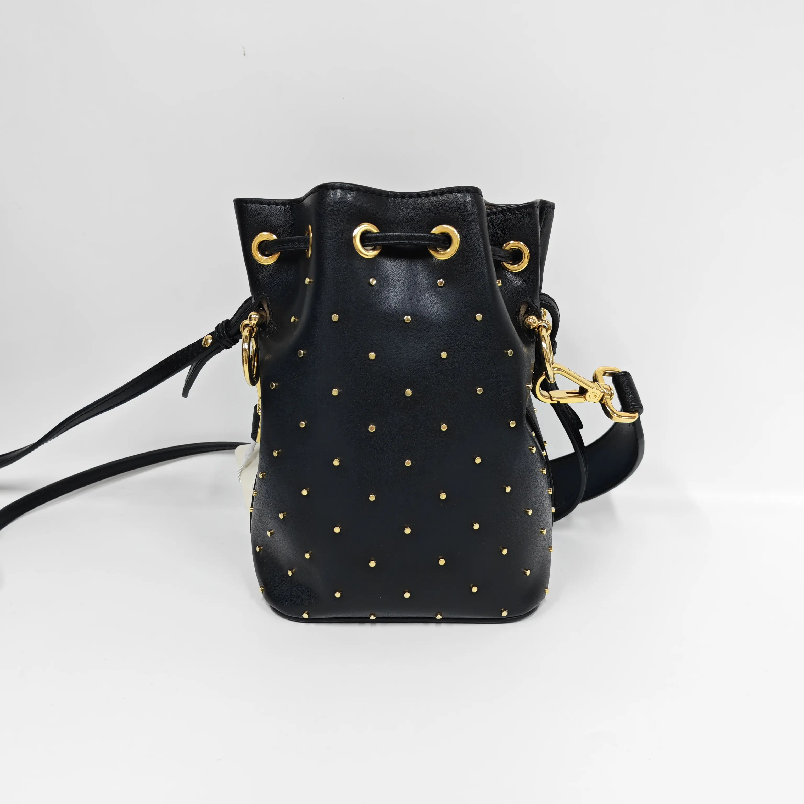 Pre-owned FENDI Black Studded Drawstring Small Bucket Bag (SZ 50506)
