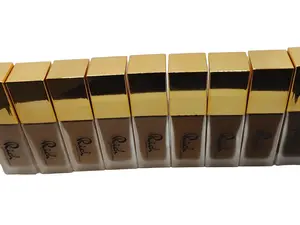 Rich Glamour Cosmetic - Rich Molten Foundation - SPF 15 - Waterproof - A classic satin finish, not too matte, not too dewy.