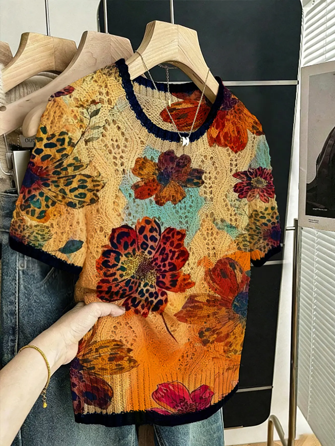 Women's Vintage Floral Leopard Patchwork Knit Sweater, Round Neck Short Sleeve, Casual Breathable Design, All Seasons Wear Aesthetic, Knitwear