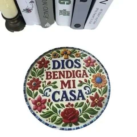 Vintage Metal Sign, 8x8 in/20cm Round Home Decoration with Spanish Phrase "God Bless Me", Vibrant Floral Design, Rain-proof Aesthetic Speciality Plaques & Signs for Indoor/Outdoor Home, Cafe Use