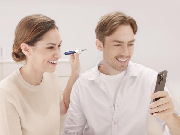 Ear Wax Removal Tool Camera, Flexible Wireless Ear Cleaner with Camera Otoscope Light, HD Painless Visual Ear Picker Tweezers Earwax Remover, Portable Safe Ear Cleaning Kit for Adults & Kids