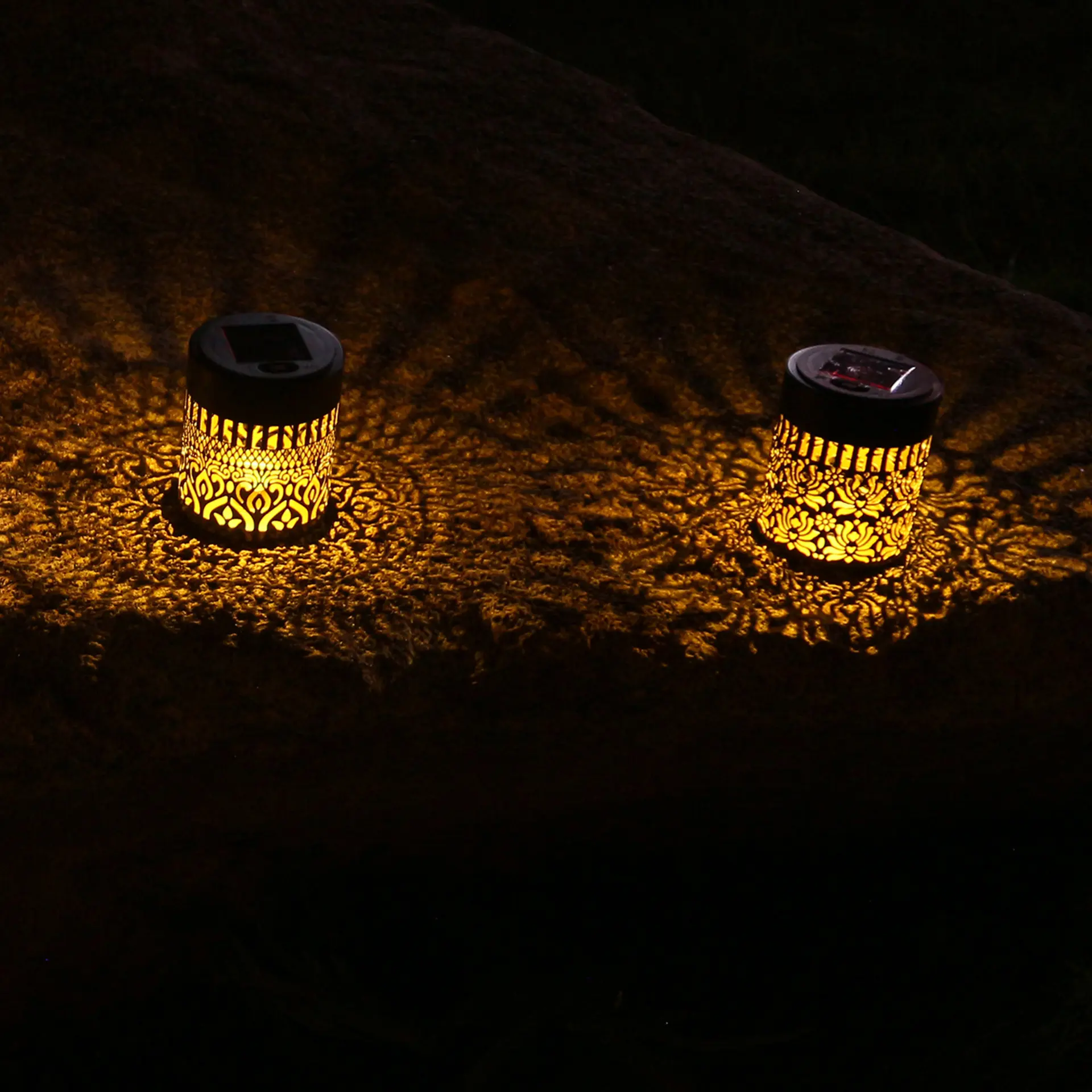 Solar-powered lawn lights, outdoor waterproof garden lights, hollow projection lights, ambient lights, garden decorative ground lights, popular mandala design Solar-powered lawn lights, outdoor waterproof garden lights, hollow projection lights, ambient lights, garden decorative ground lights, popular mandala design