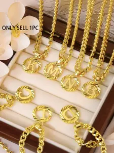 Luxury 14K Gold Cuba Chain Alphabet Necklace, Letter Necklaces, Titanium Steel Round Hollowed A-Z Alphabet Detail Pendant, Hypoallergenic, Fade-Resistant Ideal Birthday, Anniversary Gift, Daily Casual Party Accessory # Perfect Gift for Him/Her
