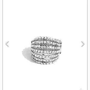 Blinding Brilliance Ring - Detailed View shown