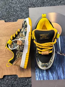 New Trendy Fashion Bread Shoes, Thick Sole, Classic Bear Print, Casual Patchwork Canvas Sneakers, Comfortable Anti-Slip Outdoor Shoes, Trainer