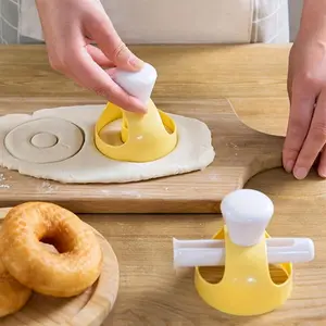 Easy Donut Making Kit - Non-Stick PP Plastic Cutter and Dipping Tongs, Suitable for Home Baking