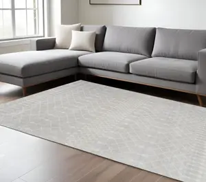 HomeRoots 9x12 ft. Gray & Ivory Dual-Color Moroccan Print Polyester Fiber Full-Sized Area Rug - Boheme Style, Stain-Proof, Washable Rectangle, Indoor-Use, Child-Friendly, Kids-Safe, Boheme Area Rugs, Child-Friendly Area Rugs