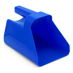 Jeffers 3 Quart Super Scoop for Grain or Feed