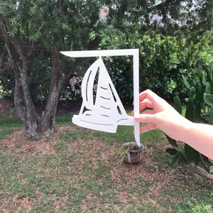 Mailbox Bracket - Catamaran - Small 7" x 9"