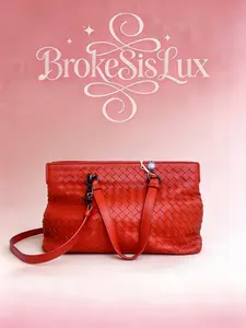 Pre-owned Bottega Veneta Roma Tote Bag in Brick Red Intreccio Leather