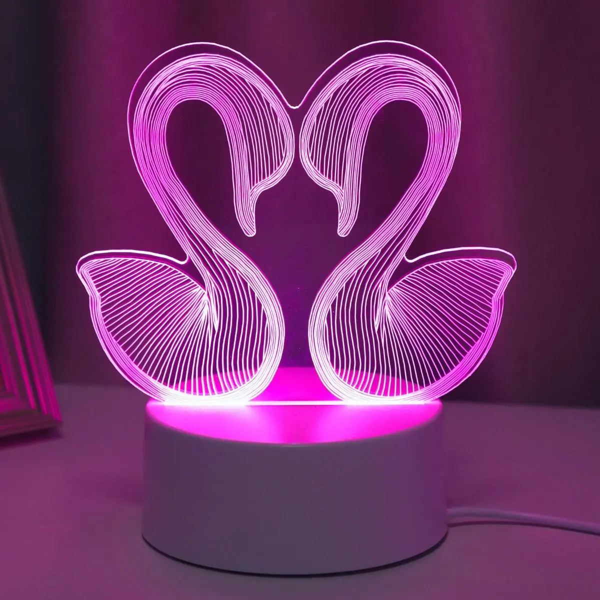 Creative Swan Design 3D Night Light, USB Powered LED Desk Lamp, Decorative Mood Lighting, Ambient LED Lighting for Home Bedroom, Living Room, Office, Led Decoration