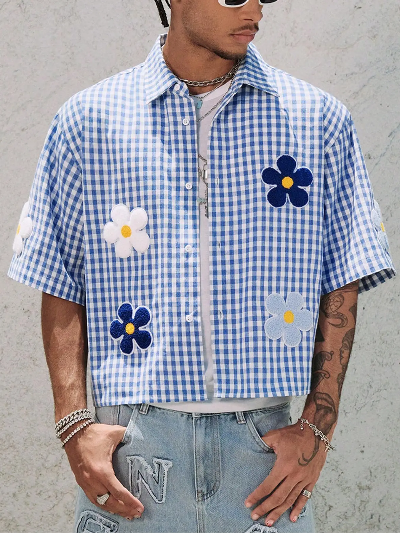 Men's Floral Embroidery Short Sleeve Shirt, Regular Fit Casual Street Retro Gingham Graphic Button Front Top for Summer, Men's Clothes for Daily Wear