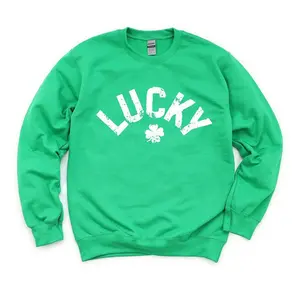 Simply Sage Market Women's Graphic Sweatshirt Lucky Arched Distressed - S - Grass