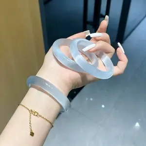 Classic Cat's Eye Bangle Sweet Style For Every Girl Elevate Your Everyday Luxury Gift for Girlfriend Sister Friend Mom