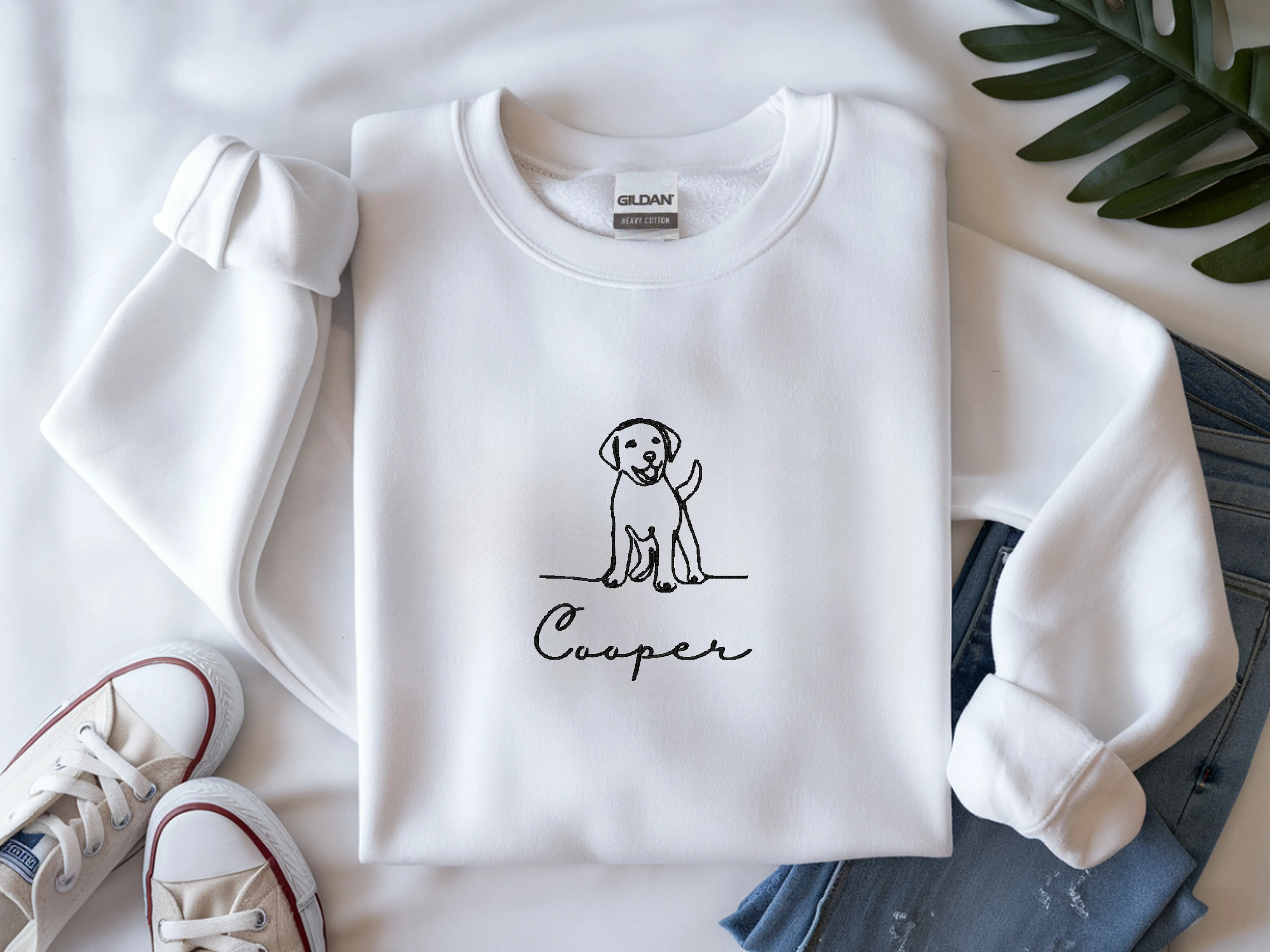 Personalized Labrador Embroidered Sweatshirt - Minimalist Dog Art