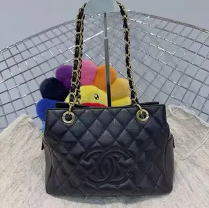 Pre-owned CHANEL Black Caviar Leather Gold Hardware Single Flap Shoulder Bag