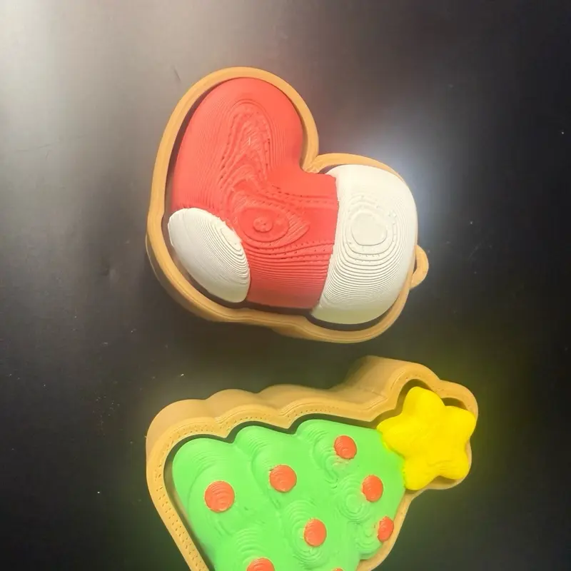 3D Printed Christmas Tree Clicker – Fun Stocking Stuffer