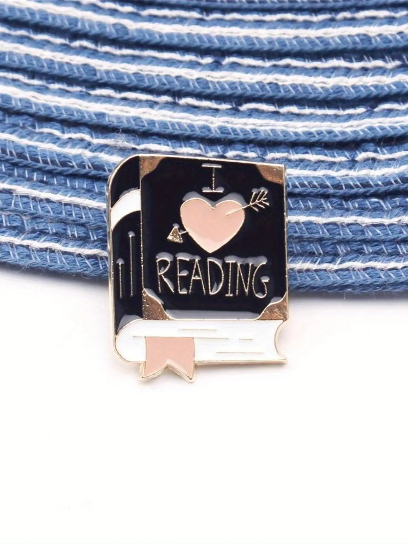 "I Love Reading" Book Shaped Brooch for Men Women – Reading Lover Enamel Badge, Vintage Book Lapel Pin, Fashion Decor Brooch for Daily Backpack Party Wear